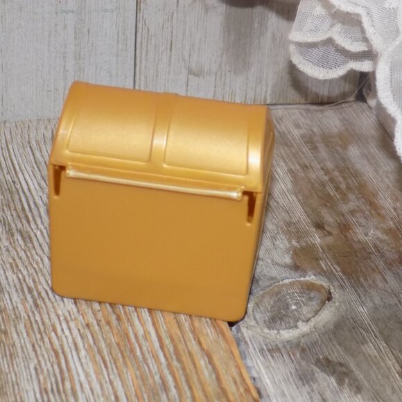 TRUNK PLASTIC BUILDING TOY TREASURE CHEST - Picture 7 of 8